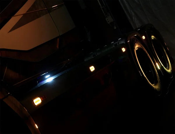 Dual Function LED Amber Warning Light With Halo Ring