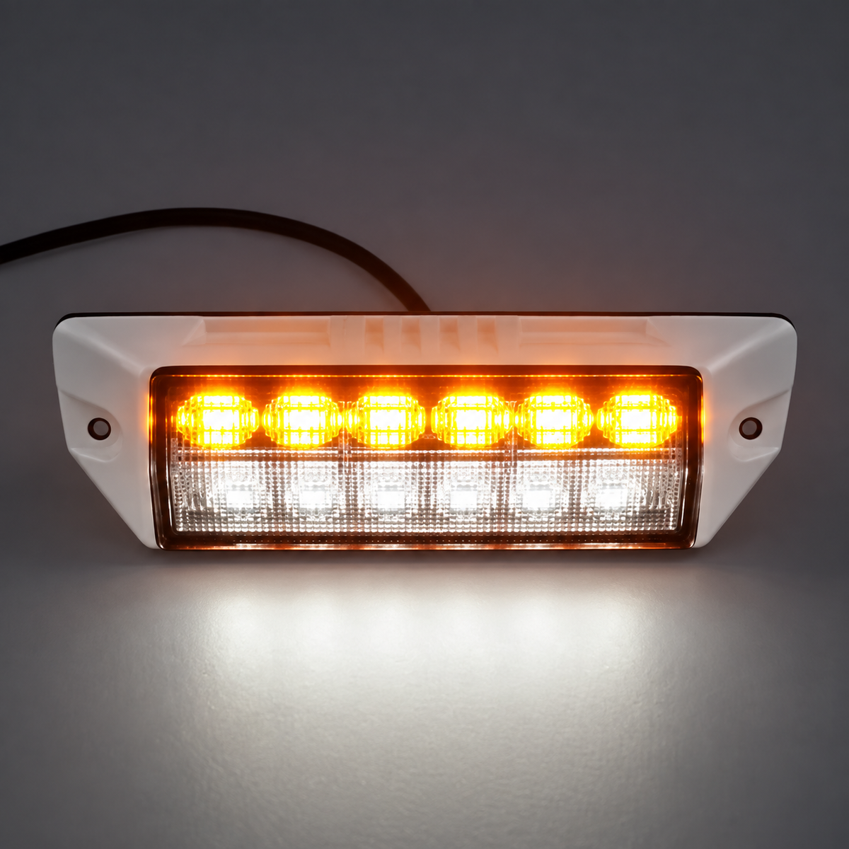 LED Scene Light With Warning Strobe Lamp 1350 Lumens – White