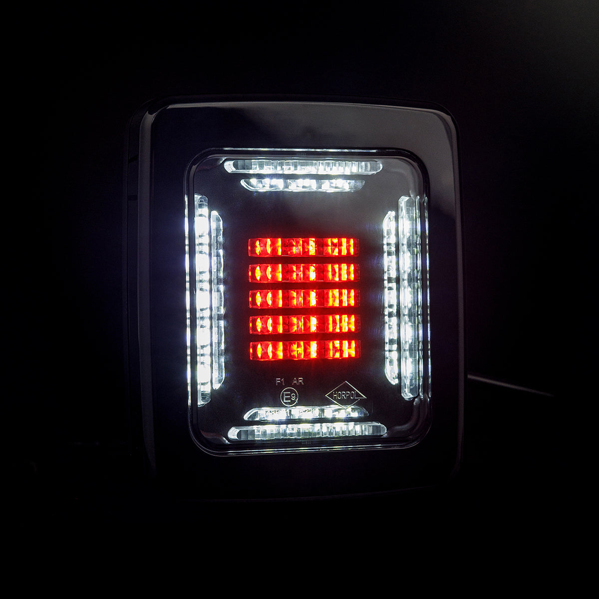 HORPOL CUBE LZD 2876 rear fog and reversing lamp – manufacturer image