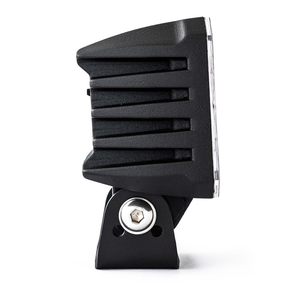 TRALERT WF-4038V square LED work light - side profile